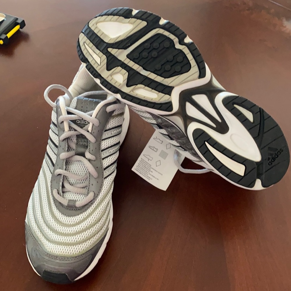 COPY - adidas shoes size 7.5 NEW with tags no box